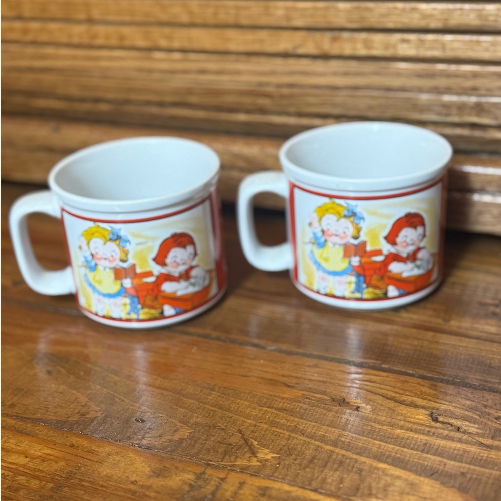 Vintage 1998 Campbell’s Soup Mugs Kids Holding Books With Teddy Houston Harvest